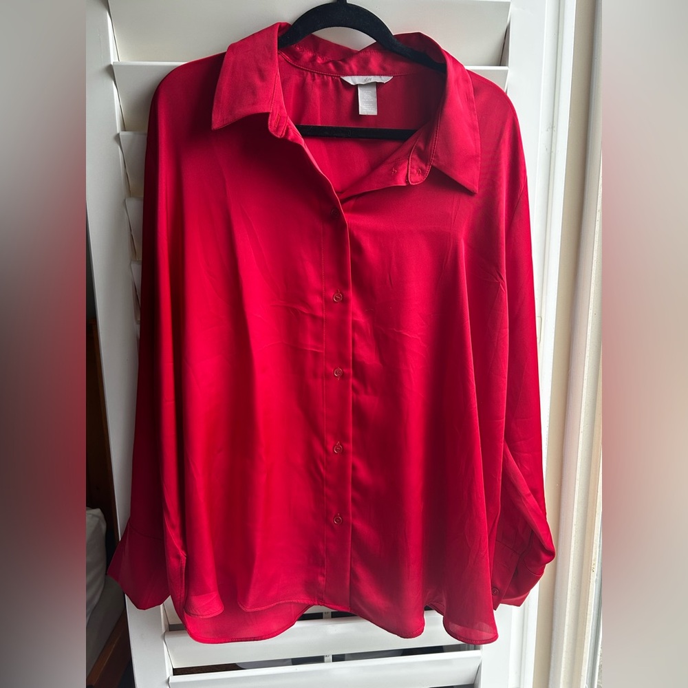 H&M Red Satin button down